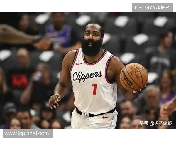 大胡子足球球星盘点：从传奇人物到现代巨星的风采与影响